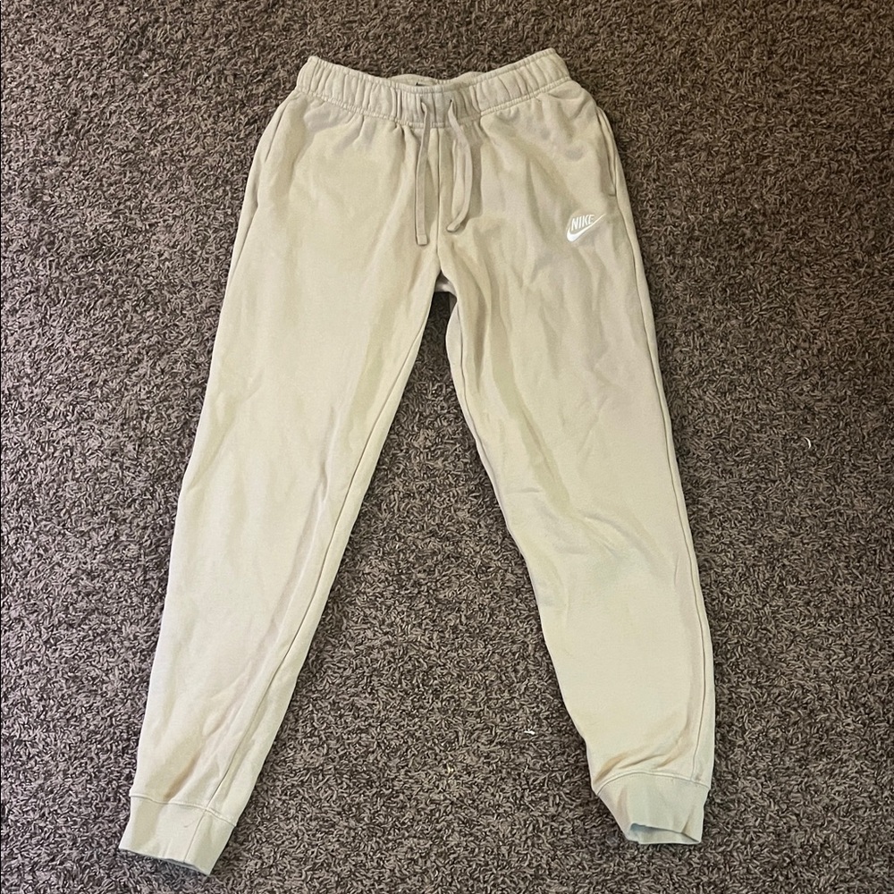Nike Joggers